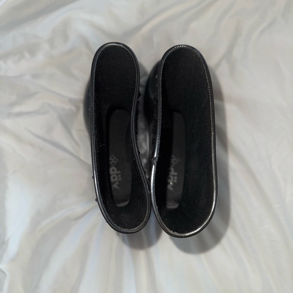 däv, women’s black rain boots, size 7 - Picture 5 of 6
